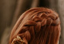 여름철 머리카락 보호법 women's red hair